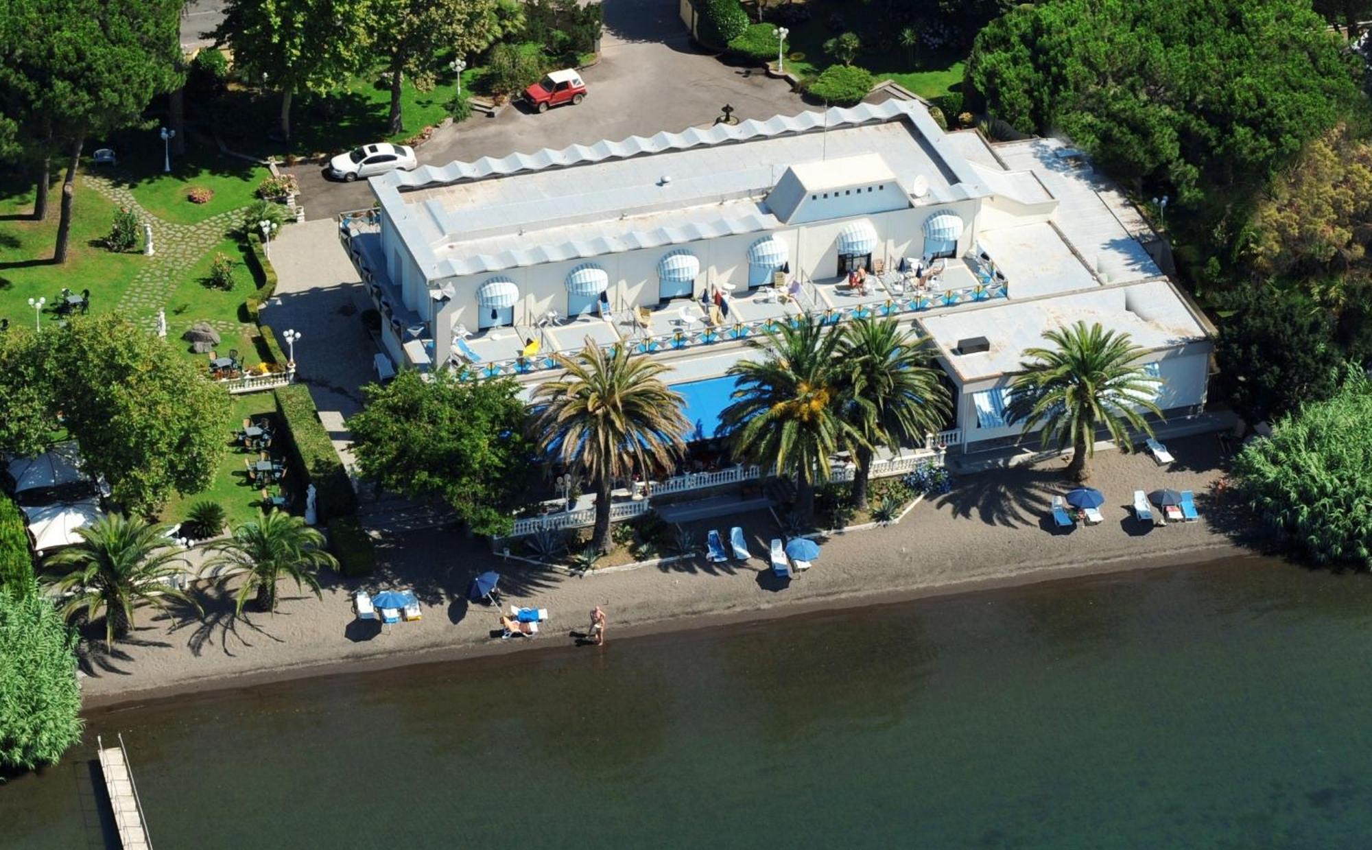Hotel Lido - Beach And Palace Bolsena Buitenkant foto