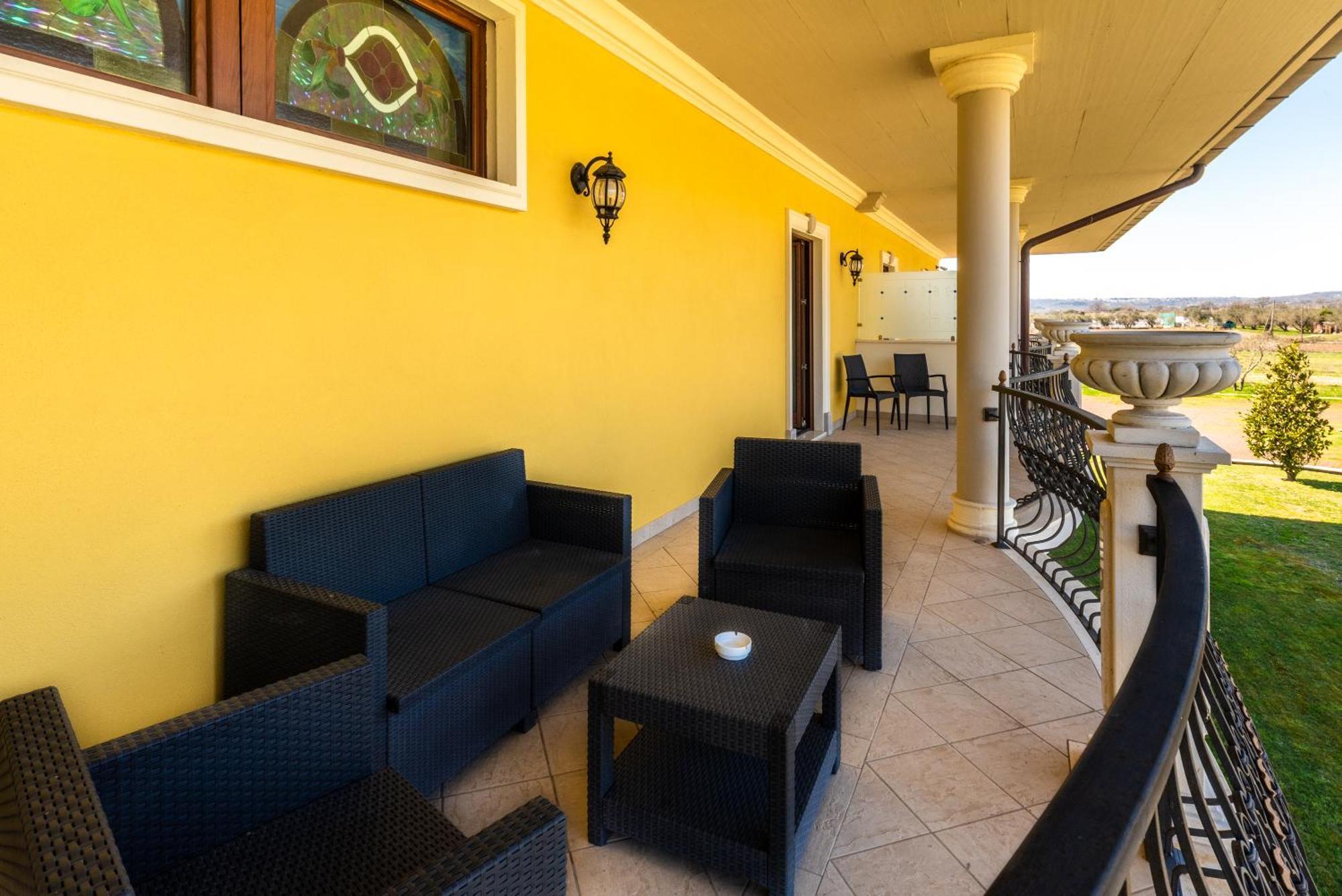 Hotel Lido - Beach And Palace Bolsena Buitenkant foto