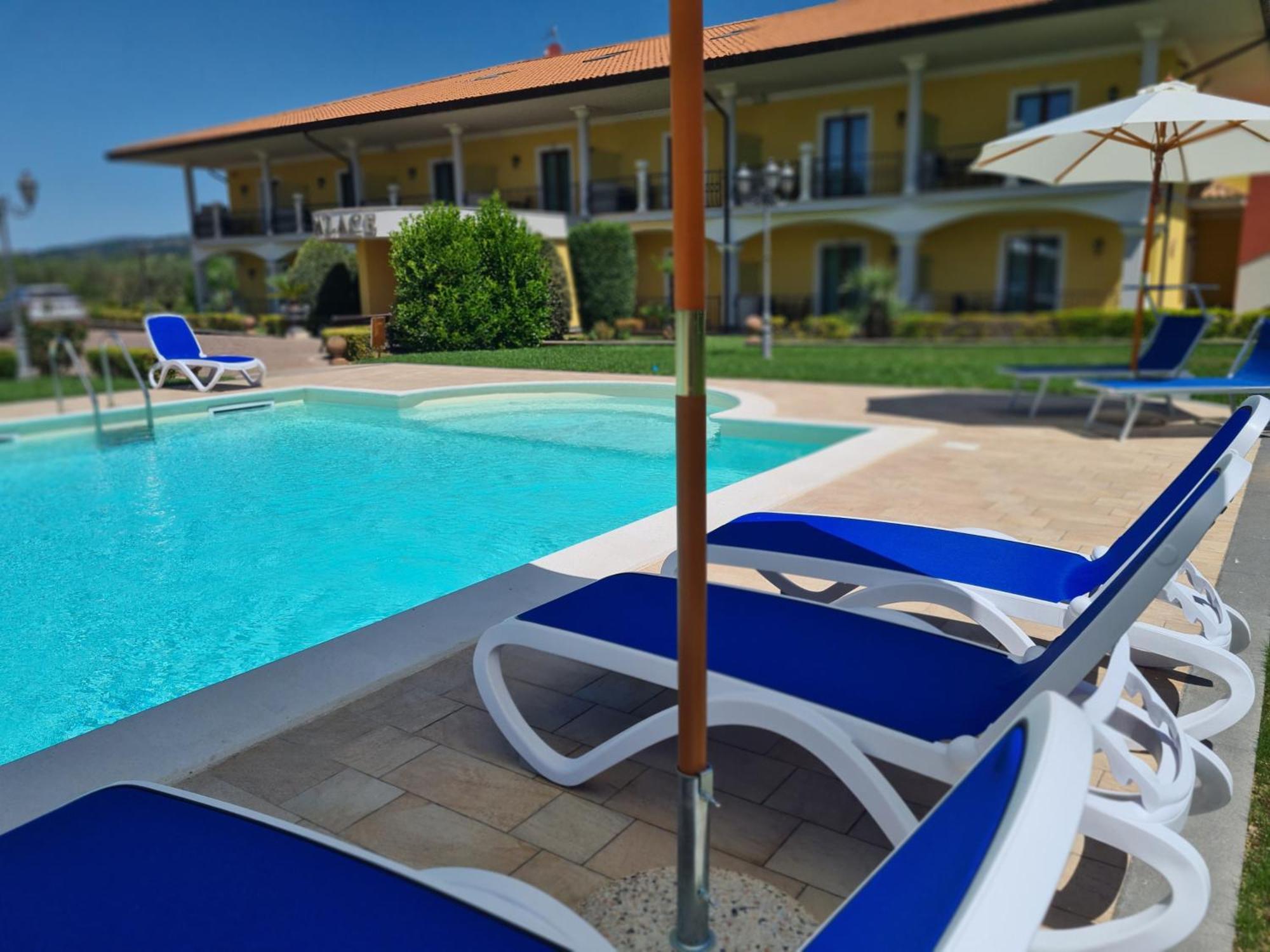 Hotel Lido - Beach And Palace Bolsena Buitenkant foto