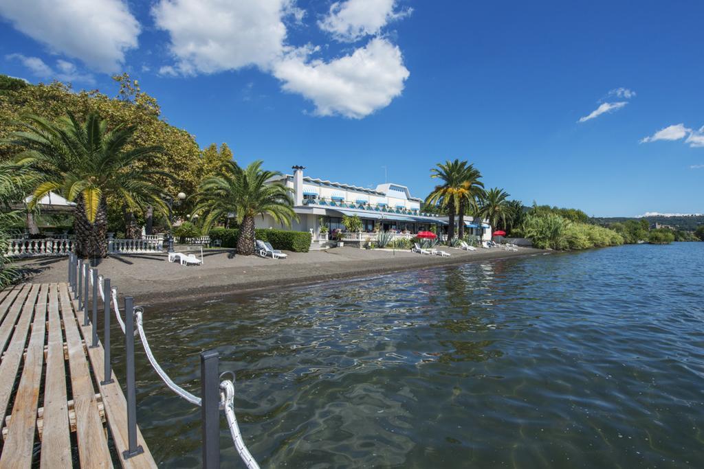 Hotel Lido - Beach And Palace Bolsena Buitenkant foto