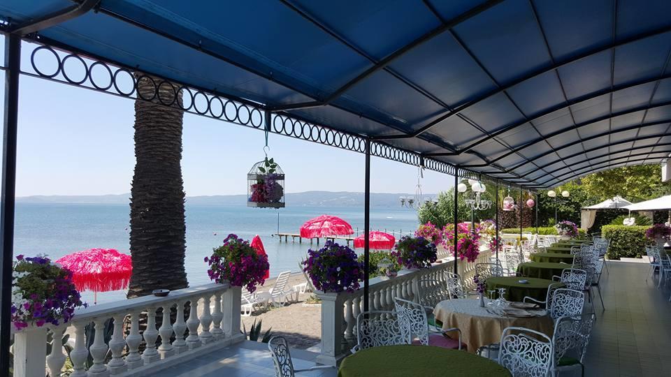 Hotel Lido - Beach And Palace Bolsena Buitenkant foto