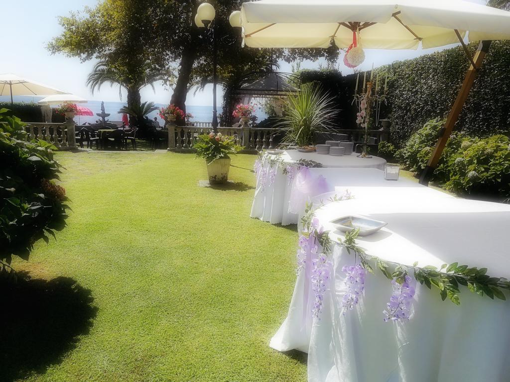 Hotel Lido - Beach And Palace Bolsena Buitenkant foto